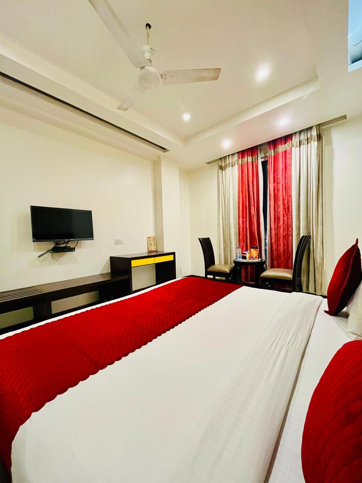 Frankstay -Le Unit By Worth New Delhi Ngoại thất bức ảnh